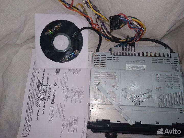 Alpine CDE 126 BT Bluetooth микрофон