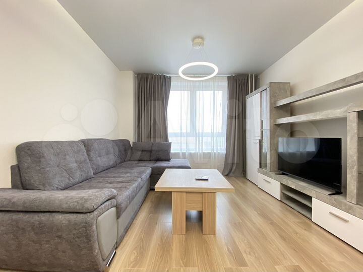 2-к. квартира, 50 м², 22/24 эт.