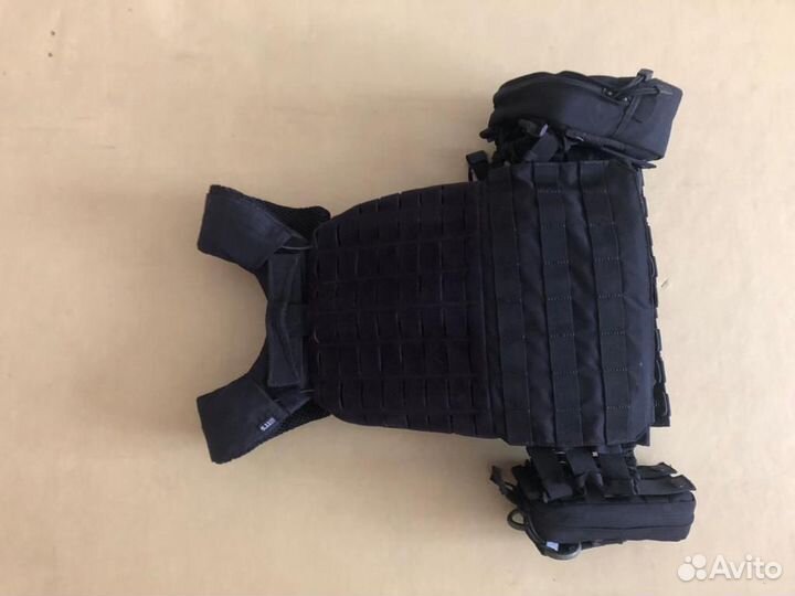 Бронежилет 5.11 tactec с оригинал подсумками