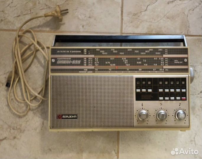 Радиоприемник Океан 222 и Россия