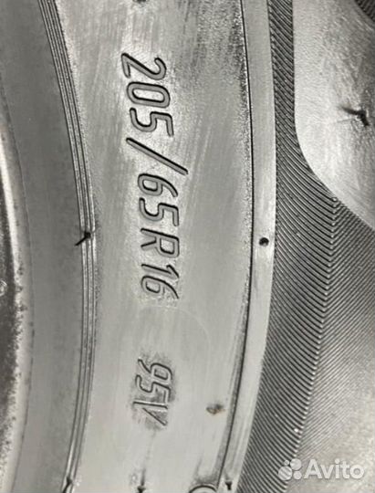 Viatti Strada 2 (V-134) 205/65 R16 92