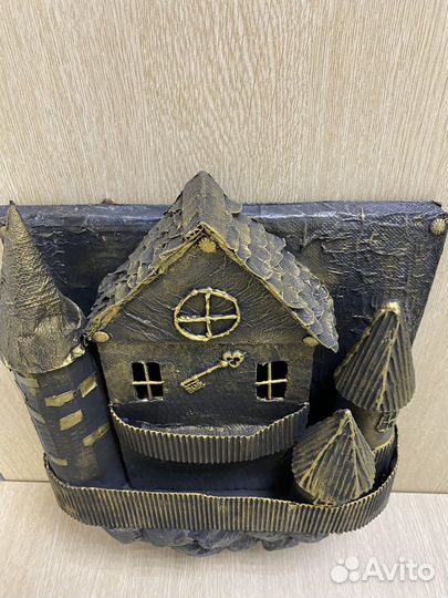 Ключница настенная