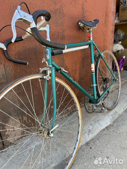 Шоссейный велосипед specialized