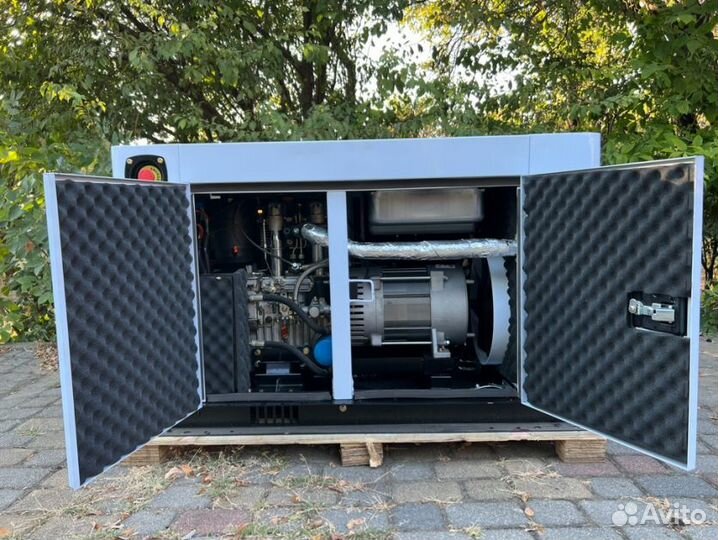 Дизельный генератор 15 кВт G-power трехфазный с по