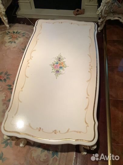 Буфеты и серванты