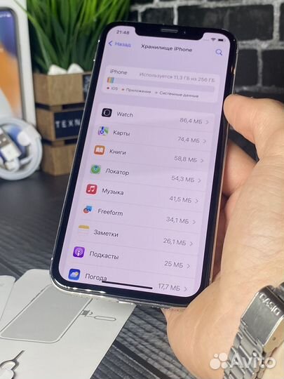 iPhone X, 256 ГБ