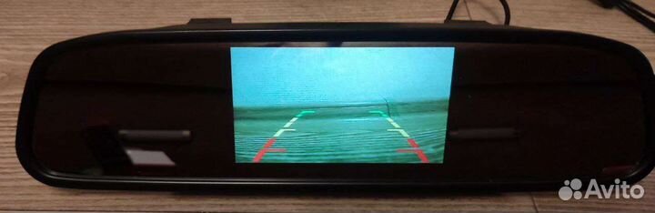 Зеркало заднего вида с монитором