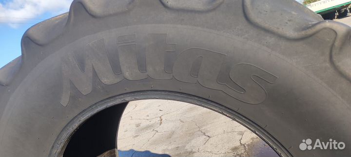 Шины на трактор джондир