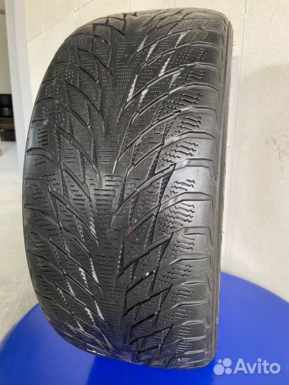 Nokian Tyres Hakkapeliitta R2 245/40 R18 97R