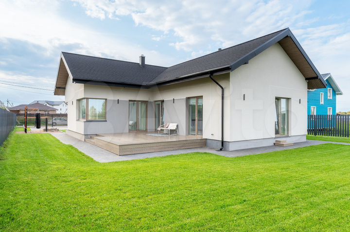 Дом 162,5 м² на участке 9,3 сот.