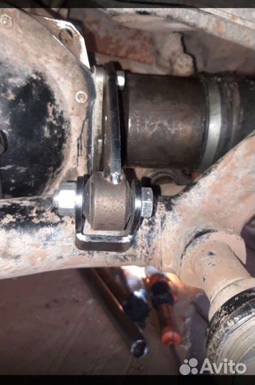 Отвязка переднего моста