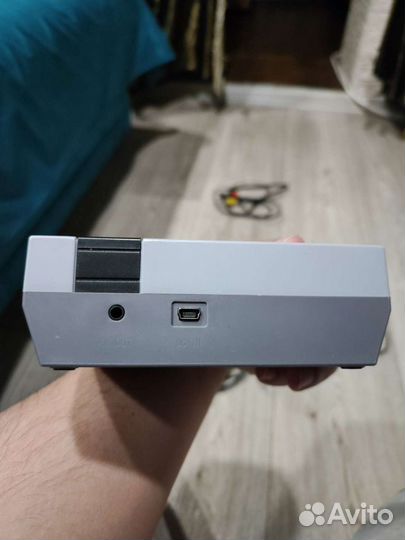 Игровая приставка Dendy на 620 игр