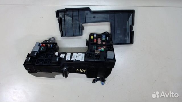 Блок предохранителей Jaguar XF 2007–2012, 2009