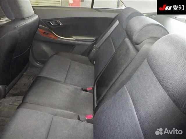 Петля двери Toyota Allion ZRT260 2zrfe перед прав