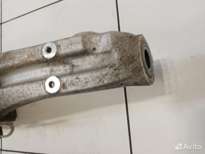 Кулак поворотный передний левый Porsche Cayenne 95