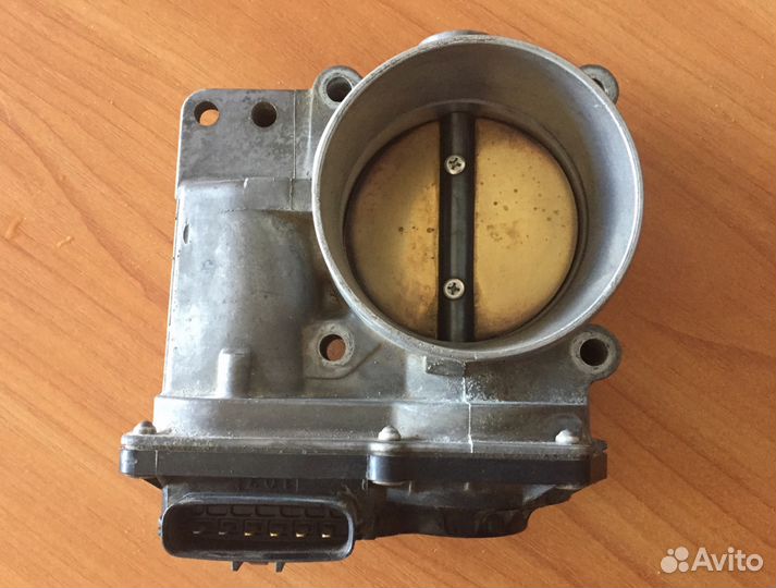 Дроссельная заслонка Дроссель Volvo S40 2004-2012