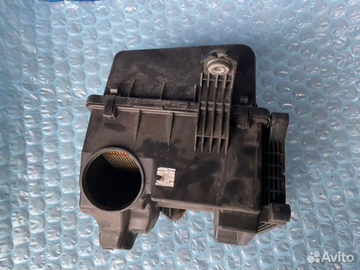 Корпус воздушного фильтра Hyundai Sonata NF 2.4L