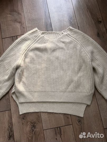 Свитер ручная вязка