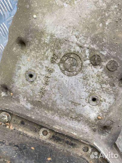 Поддон BMW7 E382000