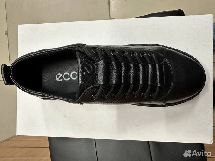 Кроссовки ecco черные