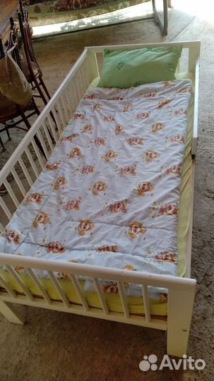 Детская кровать от 3 лет с бортиками