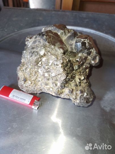 Друза пирита и др. камни и минералы