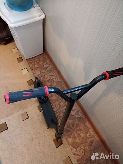 Трюковой самокат