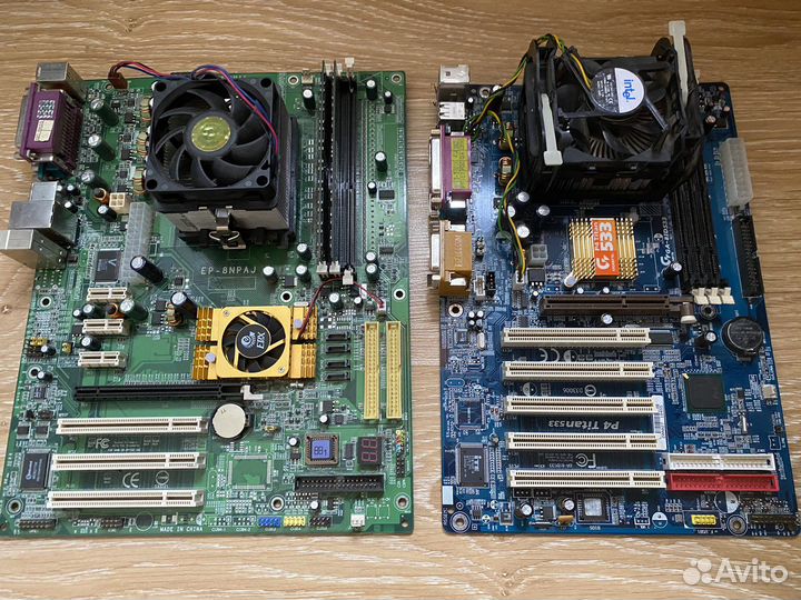 Материнская плата с процессором