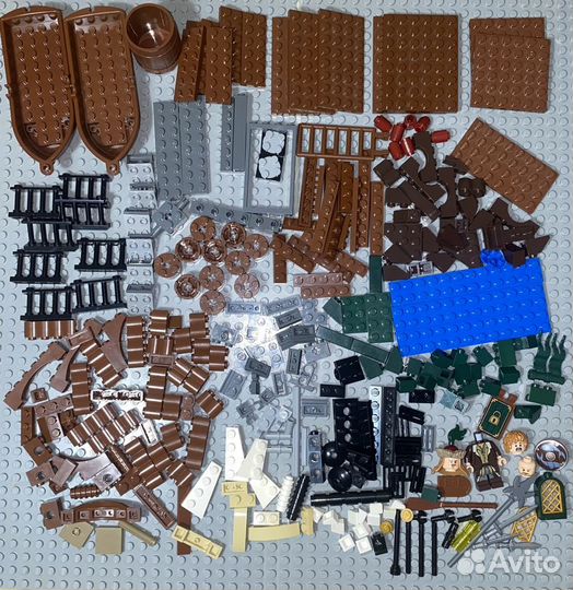 Lego 79013 Погоня в озёрном городе 2013 год