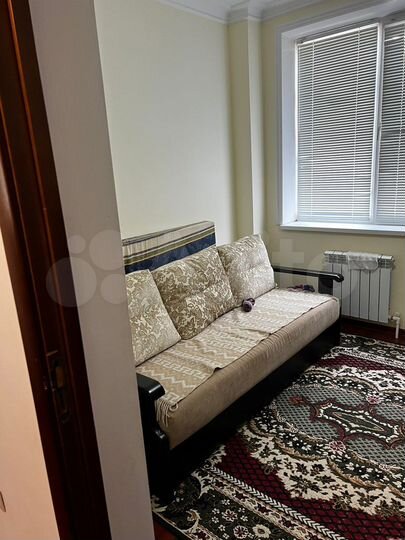2-к. квартира, 48 м², 1/3 эт.