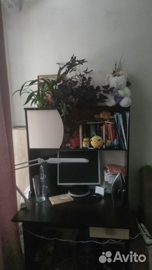 Компьютерный стол