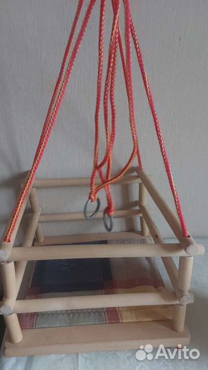 Детские качели деревянные