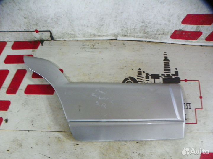 Молдинг задней правой двери Kia Sportage