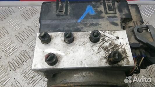 Блок ABS mitsubishi pajero sport 1 (ABR02KW01)