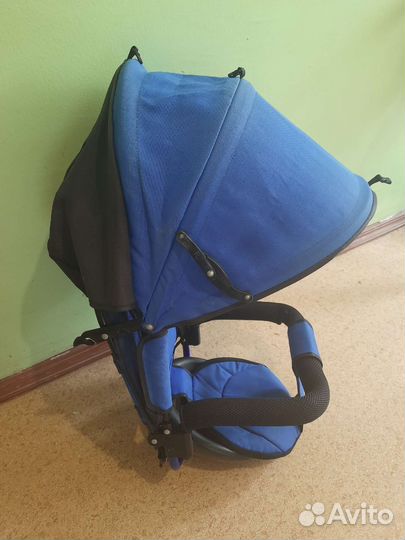 Крыша с сидением для трехколёсного велосипеда