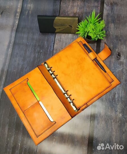 Кожаный блокнот А5 ручной работы