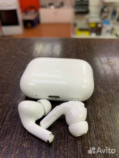 Беспроводные наушники Borofone BW36 (тб 74)