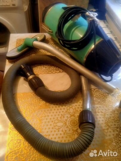 Пылесос 