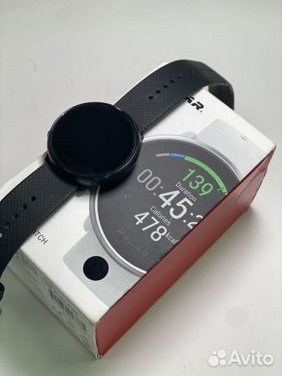 Спортивные смарт часы Polar Ignite