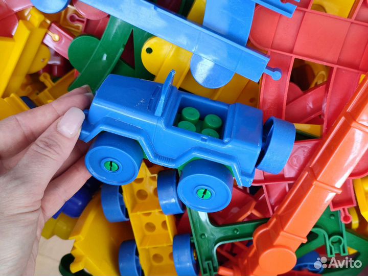 Развивающиеся игрушки