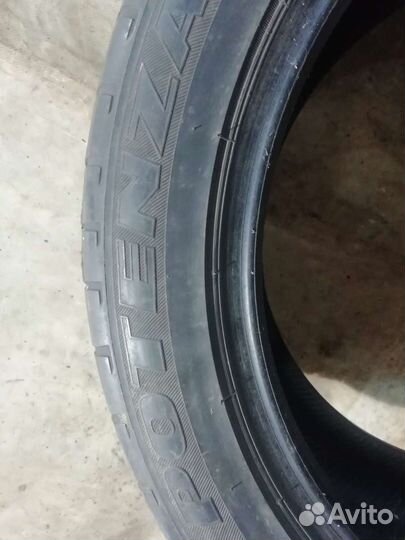 Bridgestone Potenza RE002 Adrenalin 235/45 R17