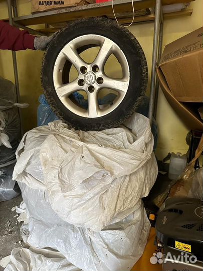 Колеса зимние шипованные 205/55/R16 для Nissan