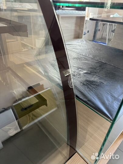 Витрина кондитерская Прага б/у