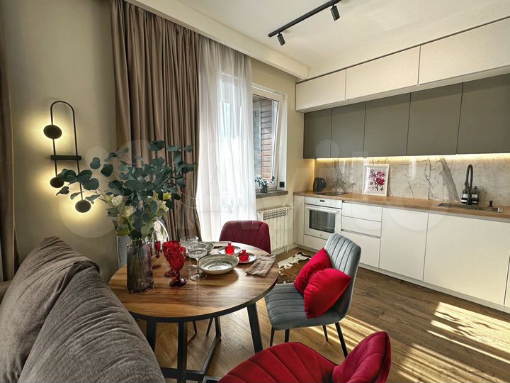 Квартира-студия, 42,3 м², 15/16 эт.