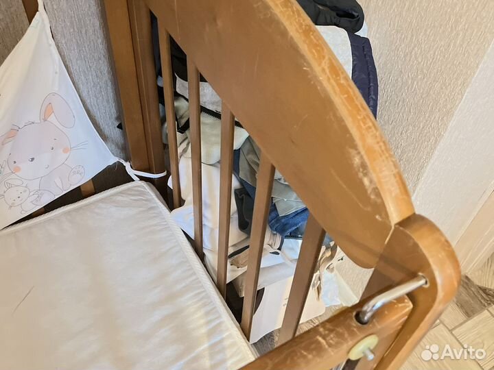 Кроватка с матрасом