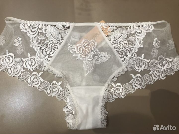 Lise Charmel XL