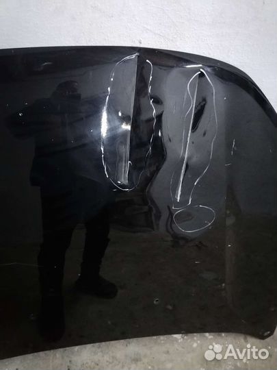 Капот Лада Веста