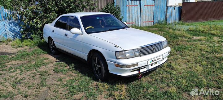 Toyota Crown 2.5 AT, 1992, 100 000 км