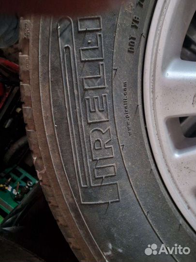 R18 Pirelli Scorpion 235/60, PCD 5x150 DIA 110