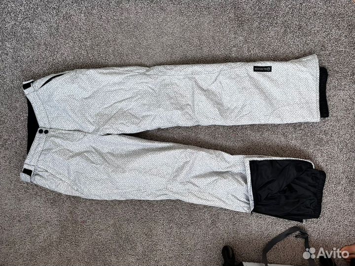 Горнолыжный костюм женский 44 размер